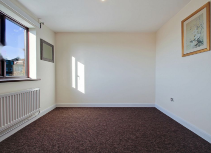 Appartamento per 339 999 euro a Londra, Regno Unito