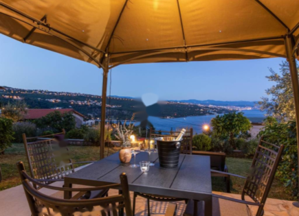 Wohnung für 700 000 euro in Opatija, Kroatien