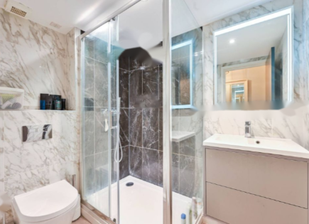 Flat for 400 000 euro in London, United Kingdom