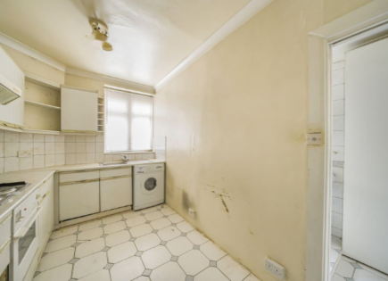 Appartamento per 350 000 euro a Londra, Regno Unito