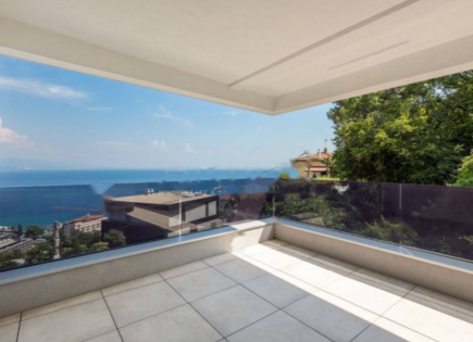 Flat for 685 200 euro in Opatija, Croatia