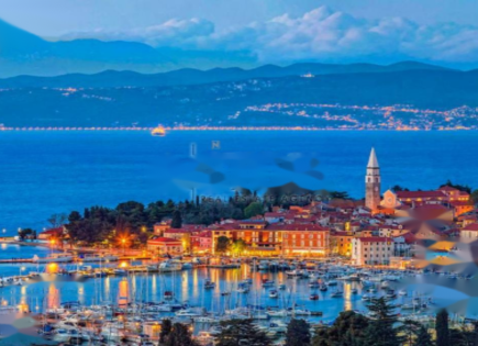 Piso para 375 000 euro en Izola, Eslovenia