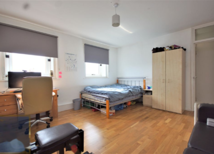 Flat for 399 995 euro in London, United Kingdom