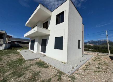 Casa per 350 000 euro in Montenegro