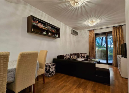Wohnung für 130 000 euro in Becici, Montenegro