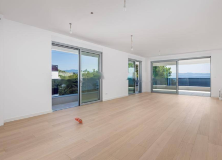 Flat for 687 400 euro in Opatija, Croatia