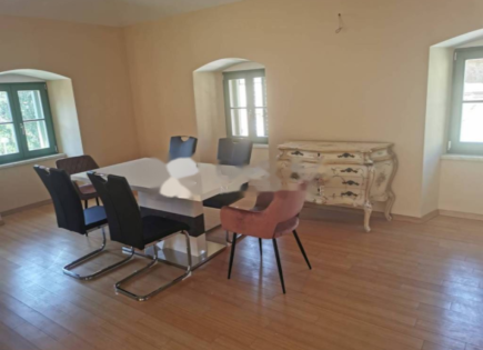 Flat for 950 000 euro in Opatija, Croatia