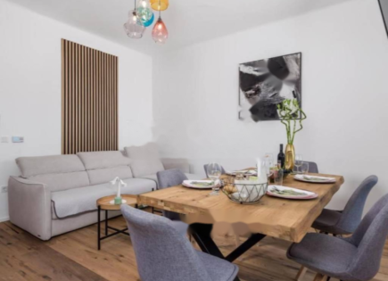 Wohnung für 650 000 euro in Opatija, Kroatien