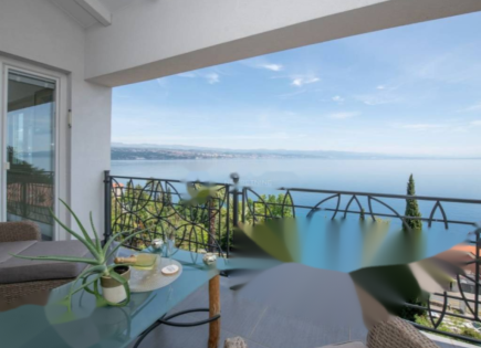 Appartamento per 1 540 000 euro a Opatija, Croazia