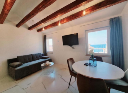 Flat for 584 000 euro in Piran, Slovenia
