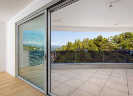 Piso para 1 696 000 euro en Opatija, Croacia