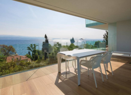Appartamento per 560 000 euro a Opatija, Croazia