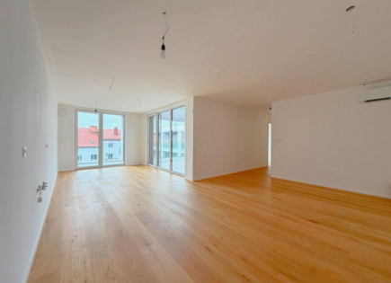 Appartamento per 652 000 euro a Lubiana, Slovenia