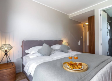 Haus für 2 200 000 euro in Opatija, Kroatien