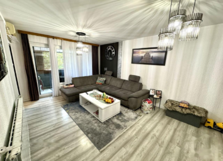 Appartamento per 340 000 euro a Capodistria, Slovenia