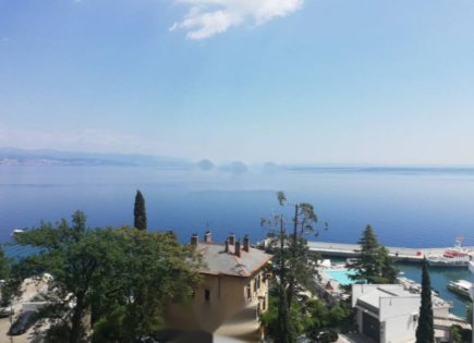 Appartamento per 750 000 euro a Opatija, Croazia
