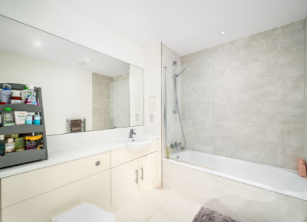 Appartement pour 375 000 Euro à Londres, Royaume-Uni