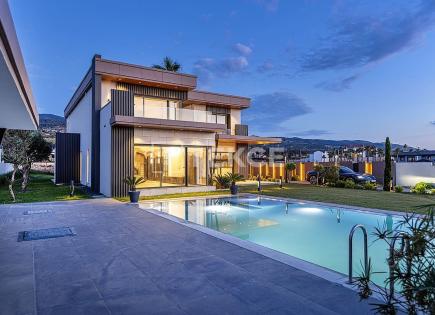 Villa for 1 955 000 euro in Turkey