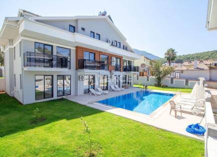 Appartamenti per 251 000 euro a Fethiye, Turchia