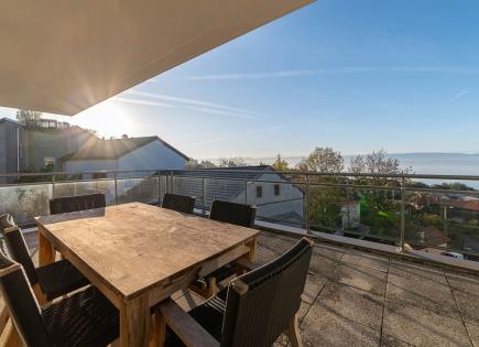 Apartment für 590 000 euro in Evian-les-Bains, Frankreich