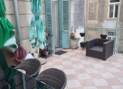 Wohnung für 440 000 euro in Opatija, Kroatien