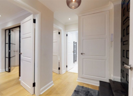 Flat for 3 500 000 euro in London, United Kingdom