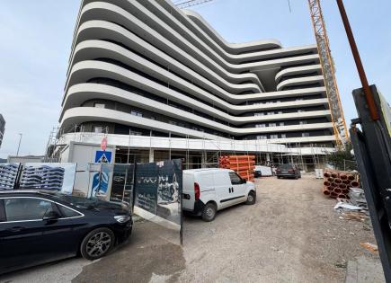 Wohnung für 300 000 euro in Bar, Montenegro
