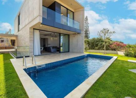 Villa for 698 000 euro in Paphos, Cyprus
