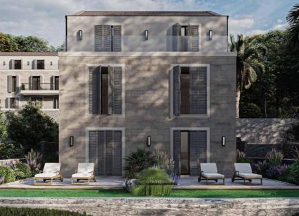 Wohnung für 180 000 euro in Kotor, Montenegro