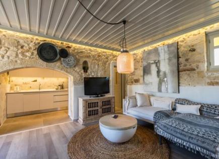 Hotel for 1 590 000 euro in Rethymno, Greece