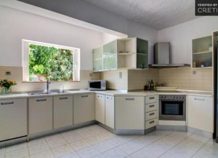 Hotel for 855 000 euro in Chania, Greece