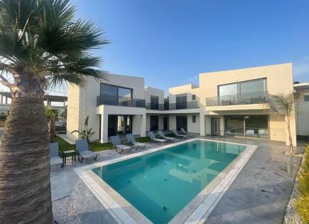 Hotel for 2 133 000 euro in Chania, Greece