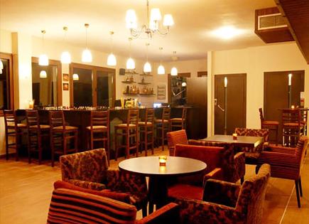 Café, Restaurant für 685 000 euro in Thessalien, Griechenland