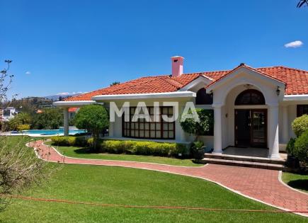 Haus für 683 274 euro in Ecuador