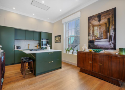 Flat for 3 950 000 euro in London, United Kingdom