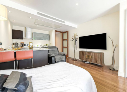 Flat for 395 000 euro in London, United Kingdom