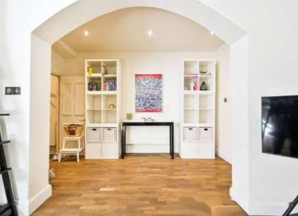 Appartamento per 600 000 euro a Londra, Regno Unito