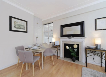 Appartamento per 595 000 euro a Londra, Regno Unito