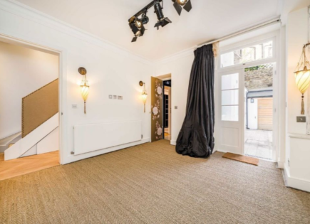 Appartamento per 1 450 000 euro a Londra, Regno Unito