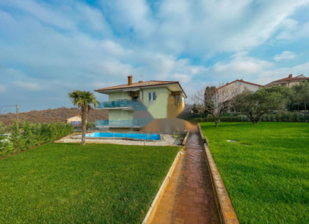 Appartamento per 460 000 euro a Capodistria, Slovenia