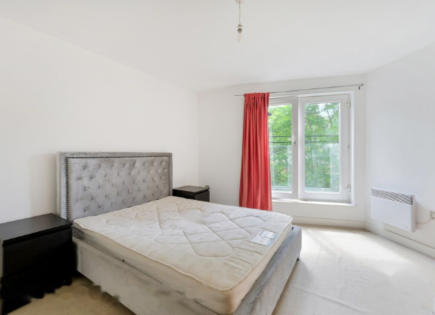 Flat for 325 000 euro in London, United Kingdom