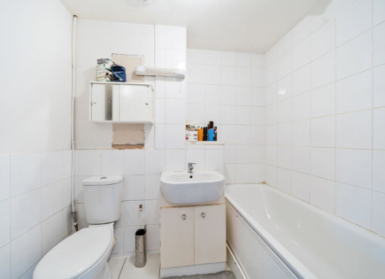 Flat for 375 000 euro in London, United Kingdom