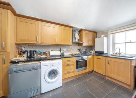 Flat for 350 000 euro in London, United Kingdom