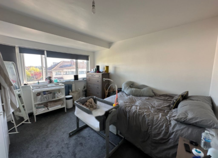 Flat for 350 000 euro in London, United Kingdom