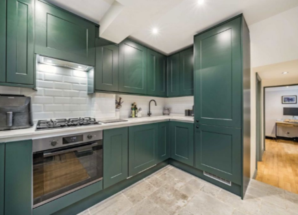 Flat for 695 000 euro in London, United Kingdom