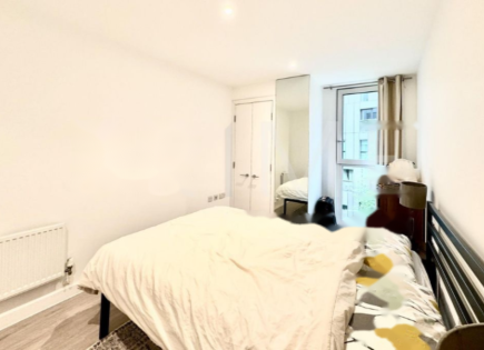 Flat for 569 250 euro in London, United Kingdom