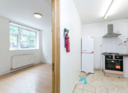 Appartamento per 350 000 euro a Londra, Regno Unito