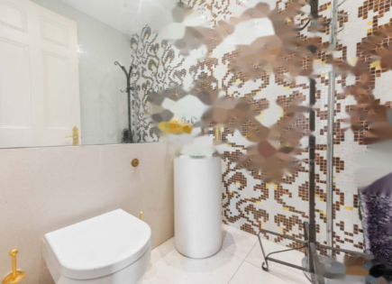 Flat for 4 500 000 euro in London, United Kingdom