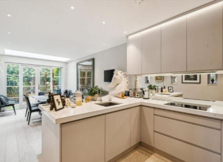 Flat for 2 250 000 euro in London, United Kingdom