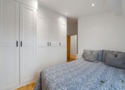 Flat for 400 000 euro in London, United Kingdom